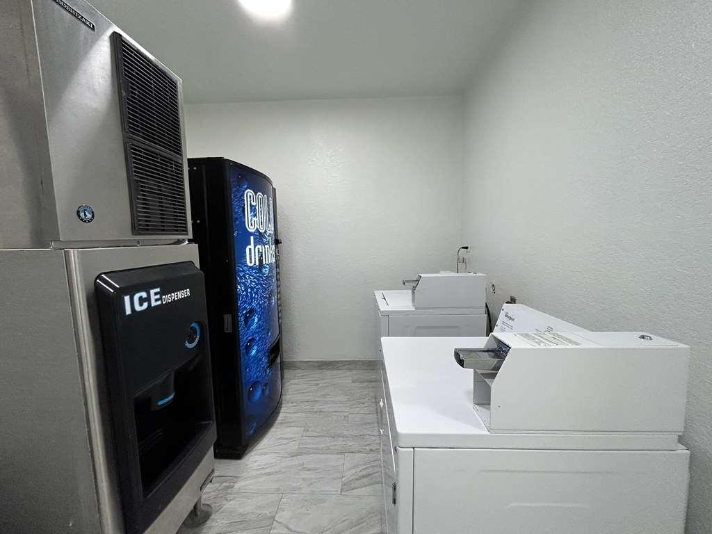 Surestay Plus By Best Western Texas City I-45 Létesítmények fotó